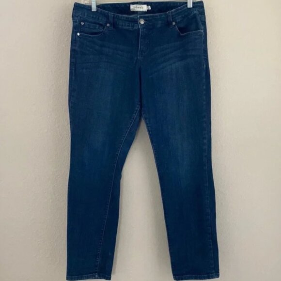 Torrid Women's Jeans Medium-Dark Wash Size 16 Regular - Picture 1 of 4